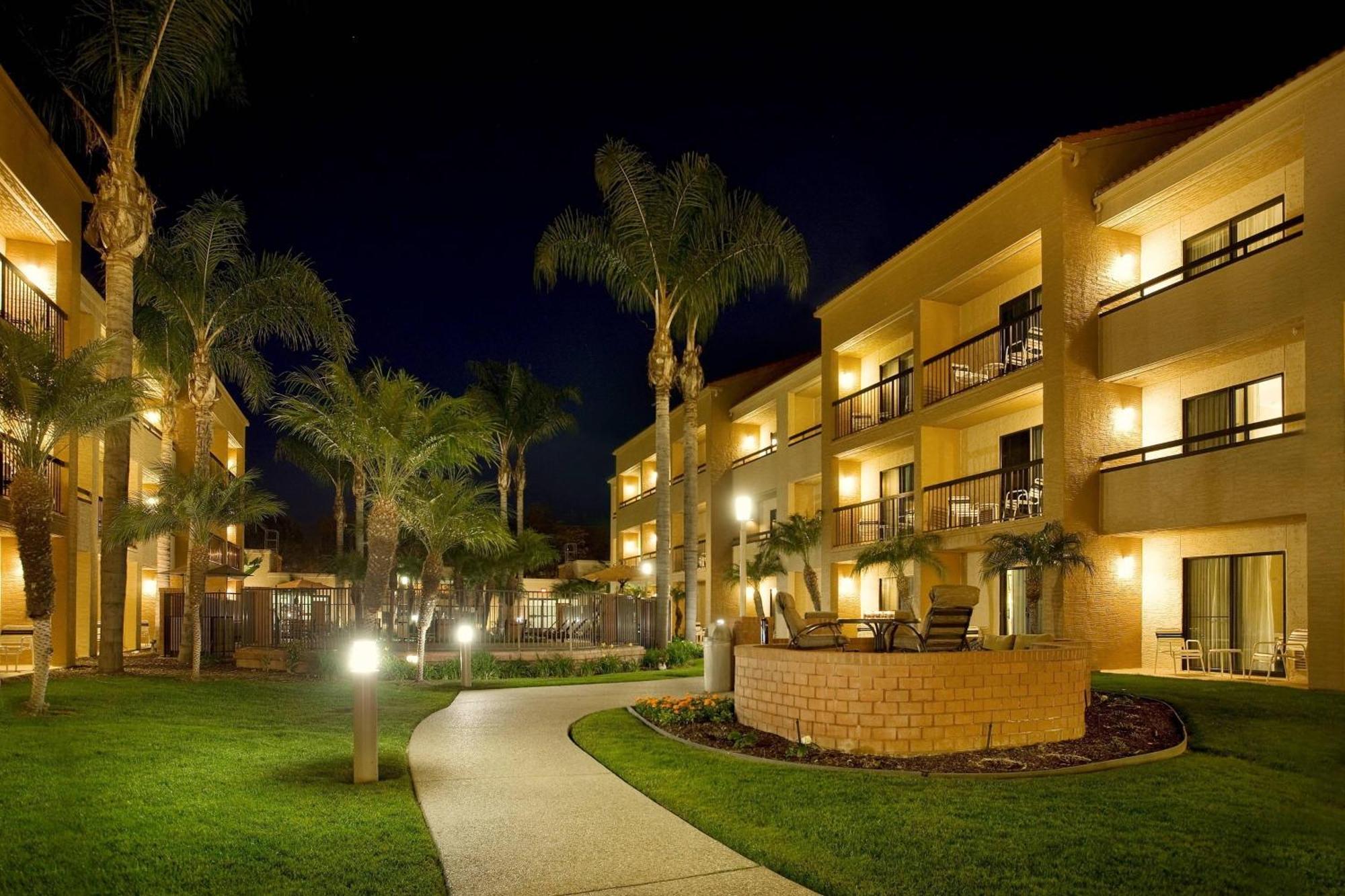 Courtyard By Marriott San Diego Sorrento Valley Dış mekan fotoğraf