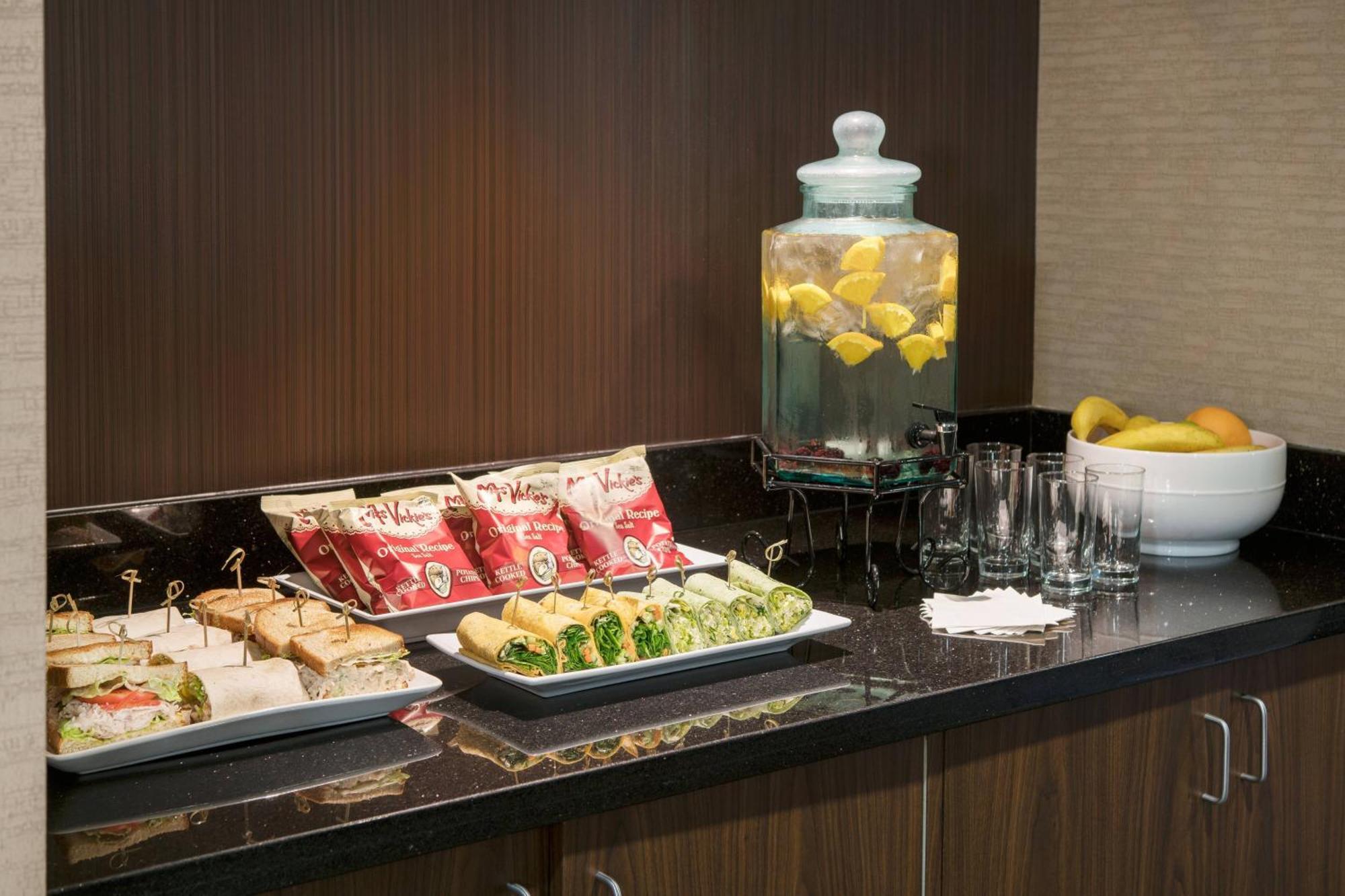 Courtyard By Marriott San Diego Sorrento Valley Dış mekan fotoğraf