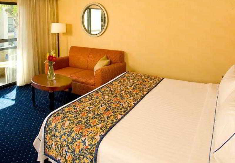 Courtyard By Marriott San Diego Sorrento Valley Oda fotoğraf